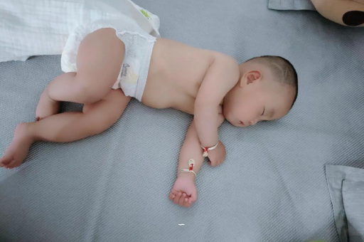永春宝宝肠胀气的症状